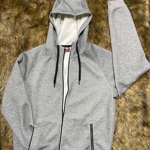 Men’s zip up hoodie size medium